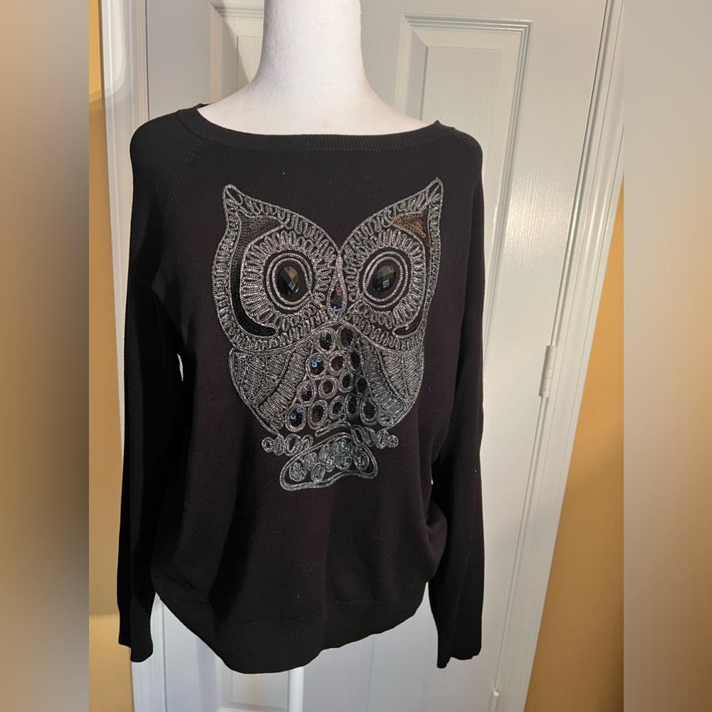 Sweater - Picture 2 of 3